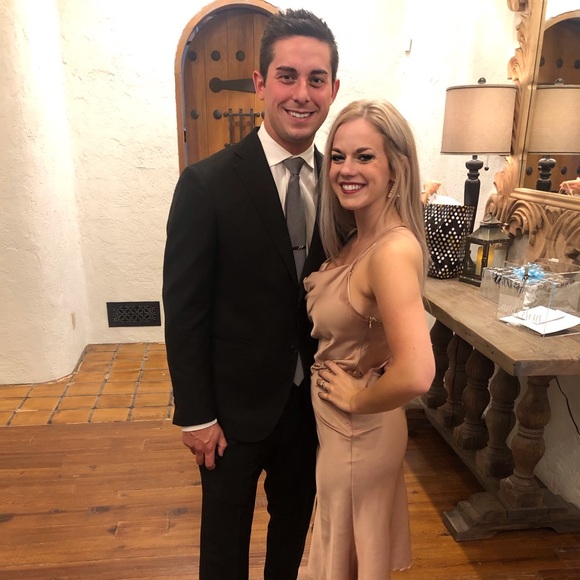 Meet your Posher, Caroline - Picture 2 of 2